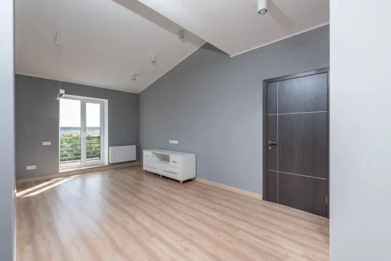 Pentru un apartament nou cu două camere în Șelimbăr se cer 110.000 de euro, aproape cât în Sibiu